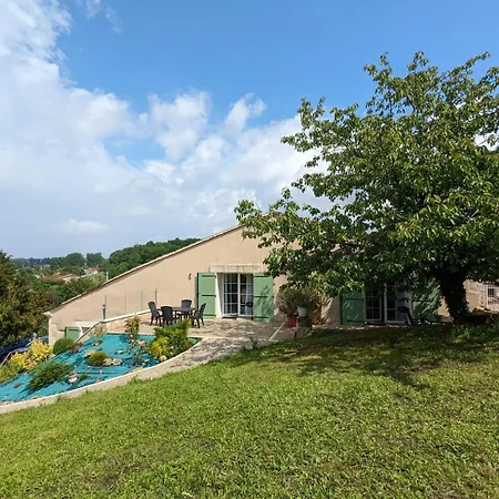 Gite Cosy Avec Terrasse Privative, Jardin Et Activites Nature A Proximite - Fr-1-653-259 * Châteauneuf-sur-Charente